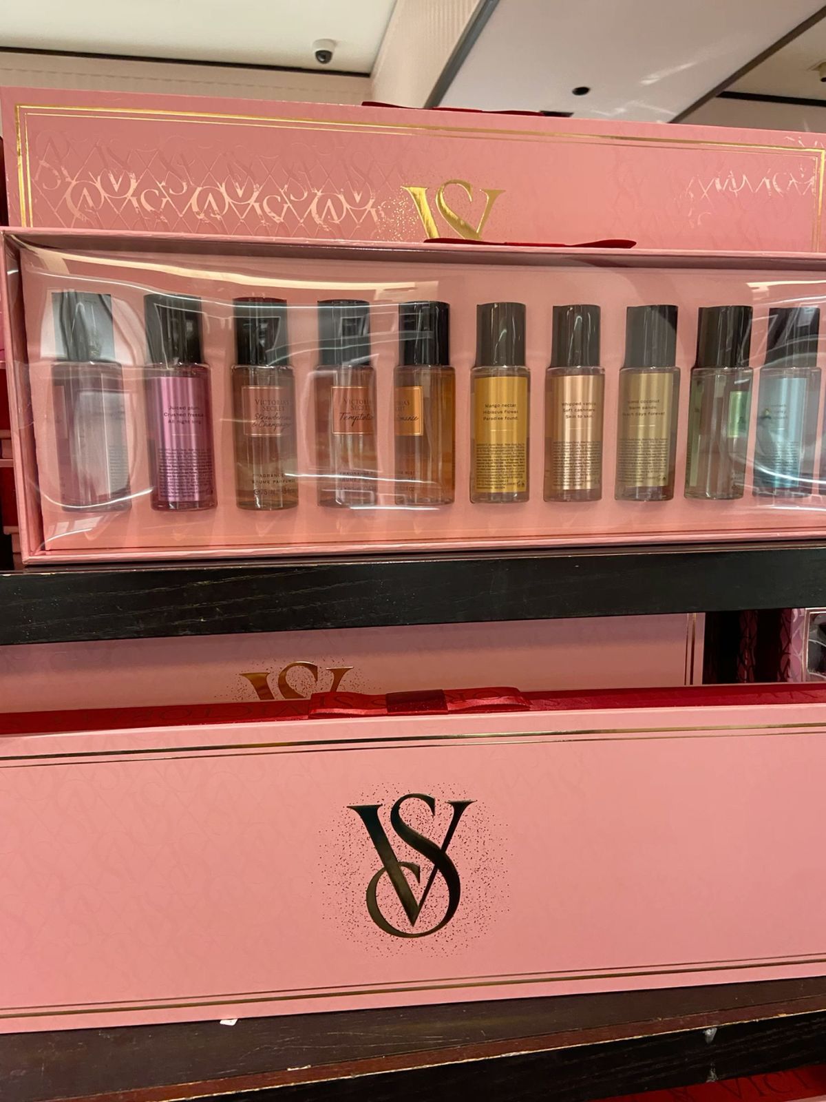 Body Mist Victorias Secret Set De Regalo 12 Piezas 75 Ml